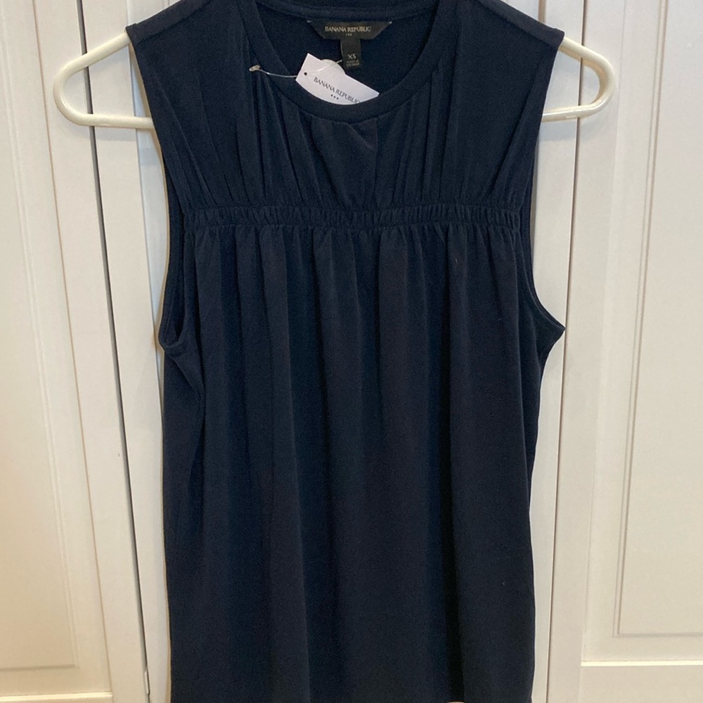 Banana Republic Navy Sleeveless Top XS NWT